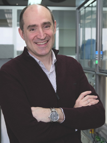 Martín Fañanás-Mastral CIQUS (Santiago de Compostela, Spain)
GEQOR-José Barluenga Medal 2025
